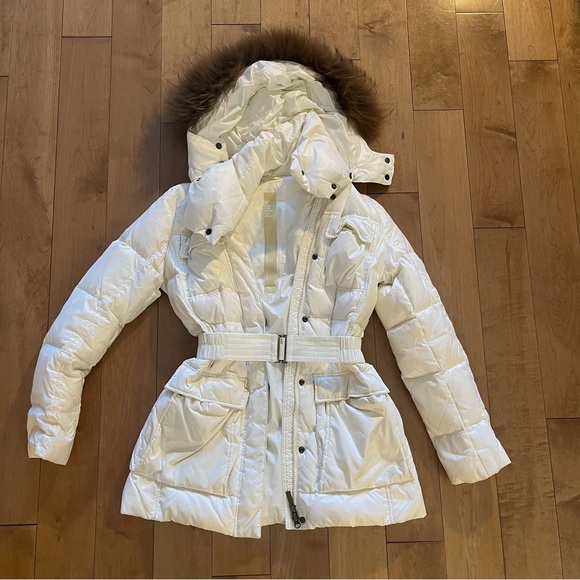 White Women's Jacket with Fur Hood - Picture 1 of 3